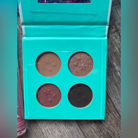 Pop•arazzi Makeup Kit New - Picture 2 of 5